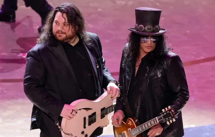 Slash na Oscarach zagrał piosenkę z Barbie. To wydarzenie, którego nikt nie może przegapić! Slash na Oscarach zagrał piosenkę z Barbie. To wydarzenie, którego nikt nie może przegapić!